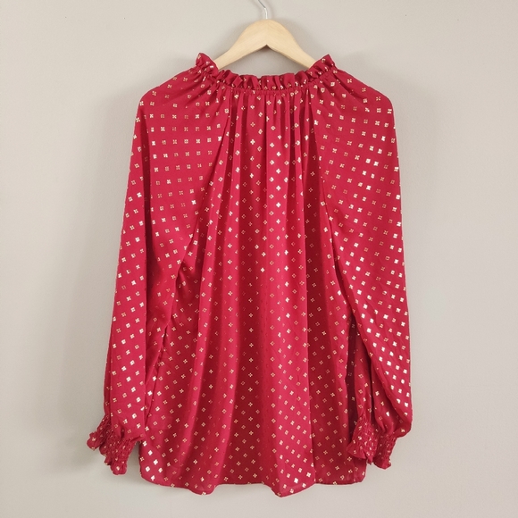 Time & Tru Shiny Golden Shimmer Ruffled Blouse XL - Picture 8 of 9